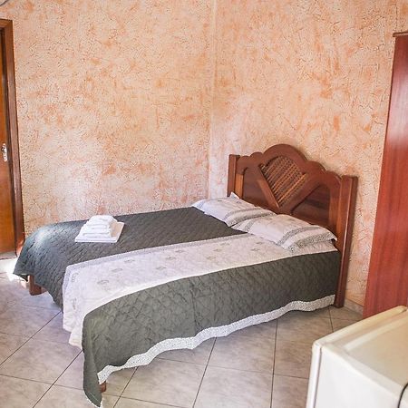Novo Hotel Cadore Executivo Minacu Екстер'єр фото