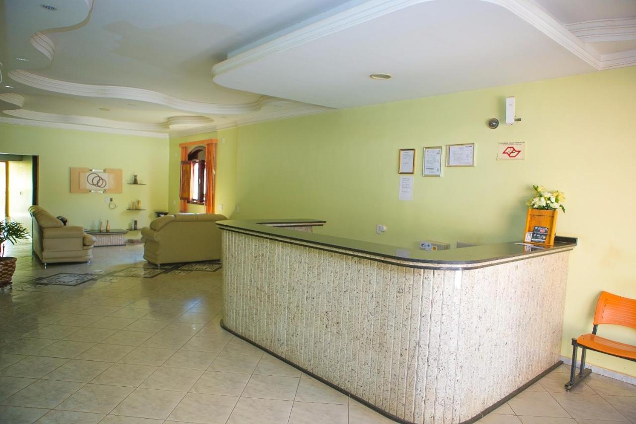 Novo Hotel Cadore Executivo Minacu Екстер'єр фото